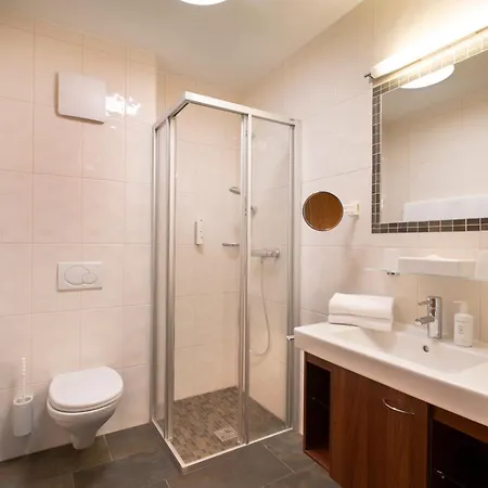 Alpinlodges Apartahotel 4*