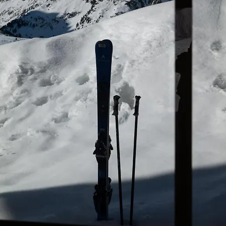 Alpinlodges Aparthotel 4*